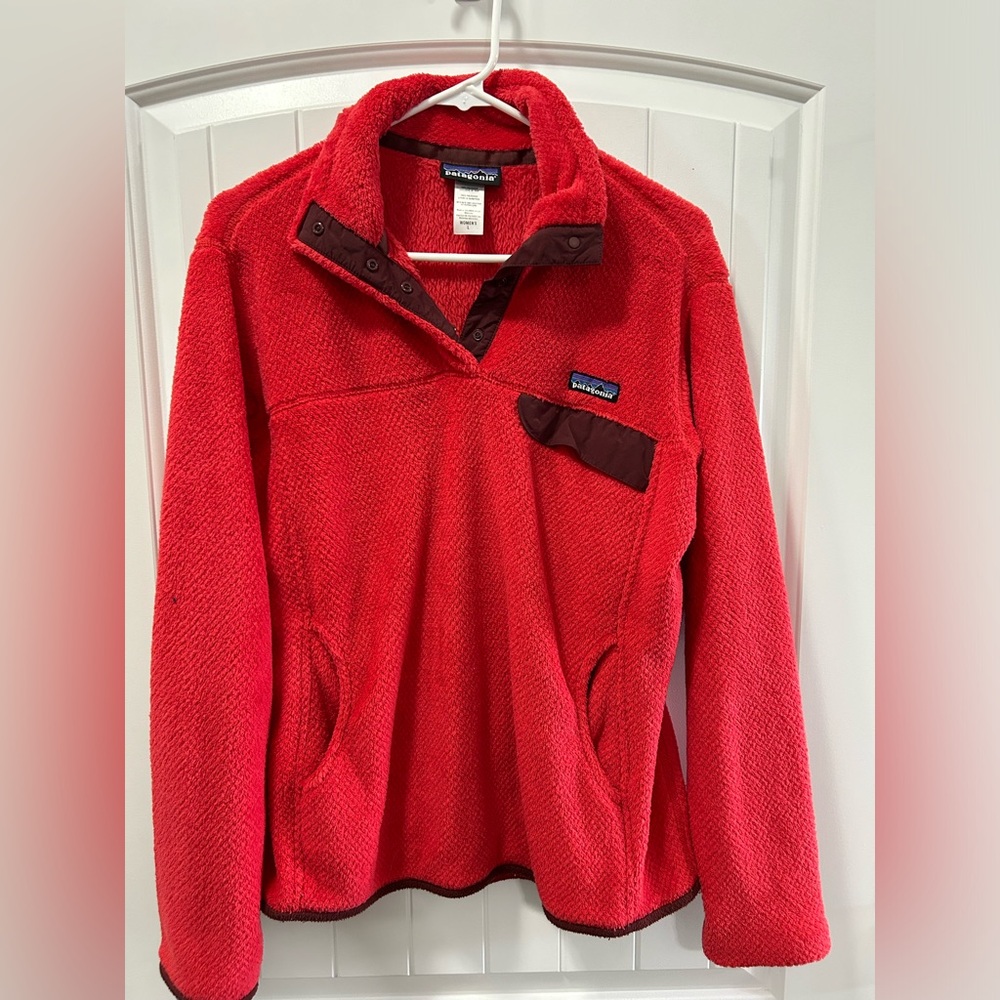 Patagonia Women’s Large Re-tool half snap Pullover Red